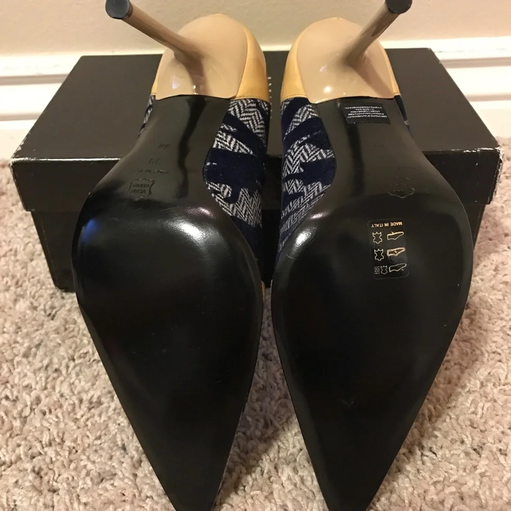 Versus By Versace Navy Chevron Pointed-Toe Heels with Cream Trim